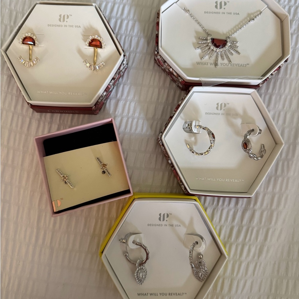 Bomb Party Jewelry - all for $80